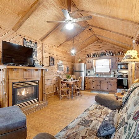 Secluded Family Retreat In Dahlonega With Hot Tub! Villa Екстериор снимка