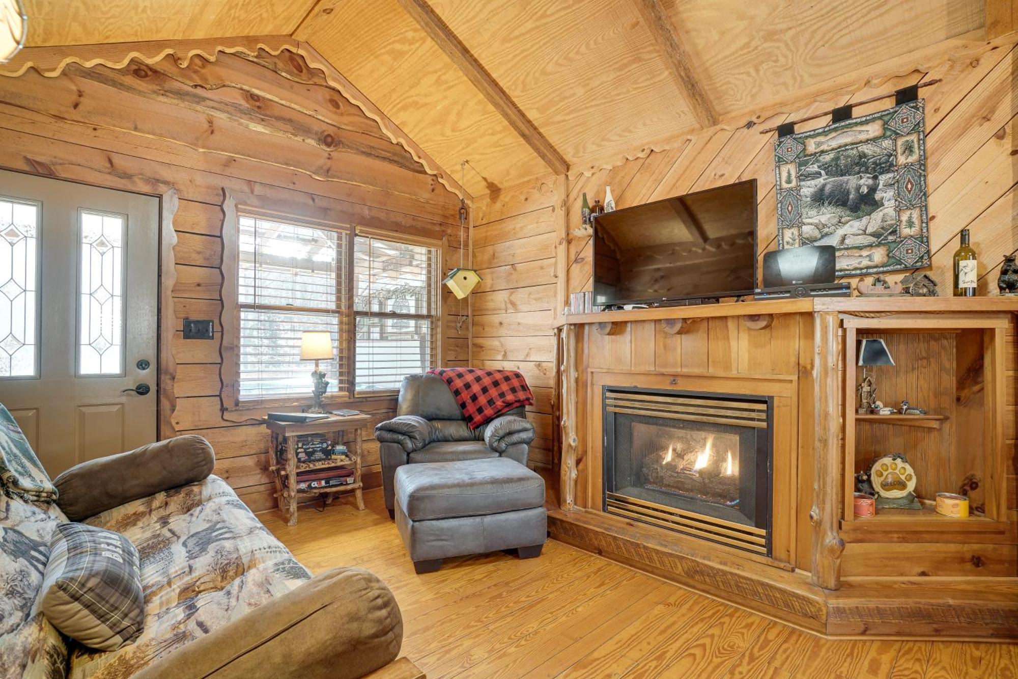 Secluded Family Retreat In Dahlonega With Hot Tub! Villa Екстериор снимка